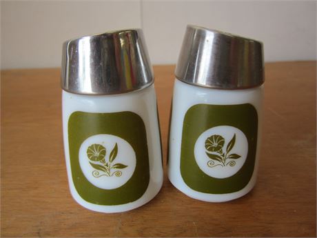 1970's Salt & Pepper Milkglass Nice shape!!