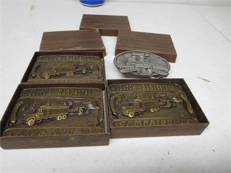 Custom Cutting Buckle Lot of 4