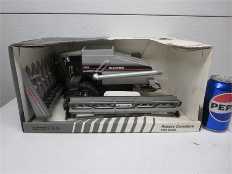 Gleaner R-65 Combine Chromed Version Limited