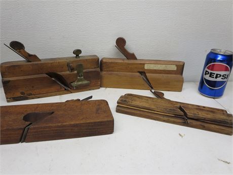 #2 Vintage Wood Working Planes Lot of 4