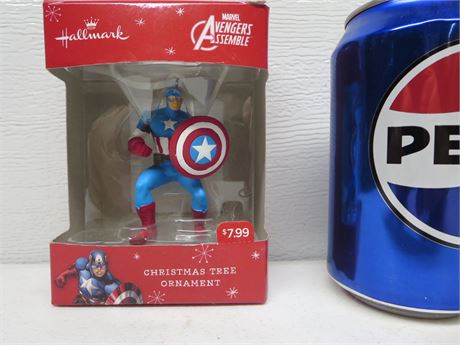 Hallmark Cast. America Christmas Ornament